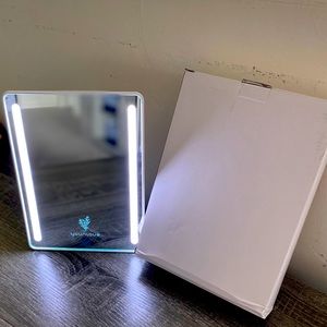 Lighted Younique  Makeup Mirror